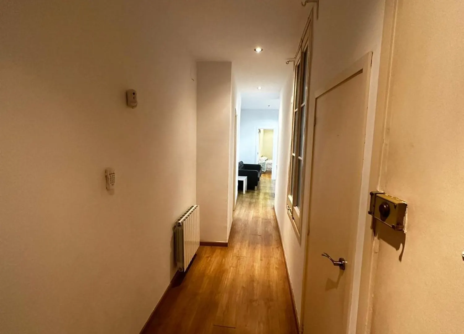 Bright Rooms Near Plaza Espana Barcelona Guest house